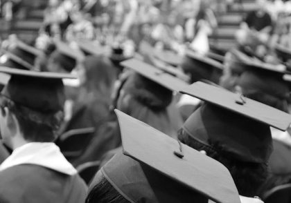 تفاوت فرهیختگی و درس‌خواندگی چیست؟